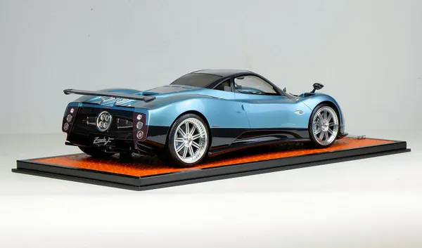ماکت Pagani Zonda F آبی یخی (Ice Blue)، عرضه: اواخر نوامبر ۲۰۲۶ Ivy Model